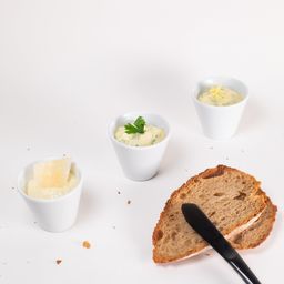 달팽이 요리에
곁들이는 맛버터